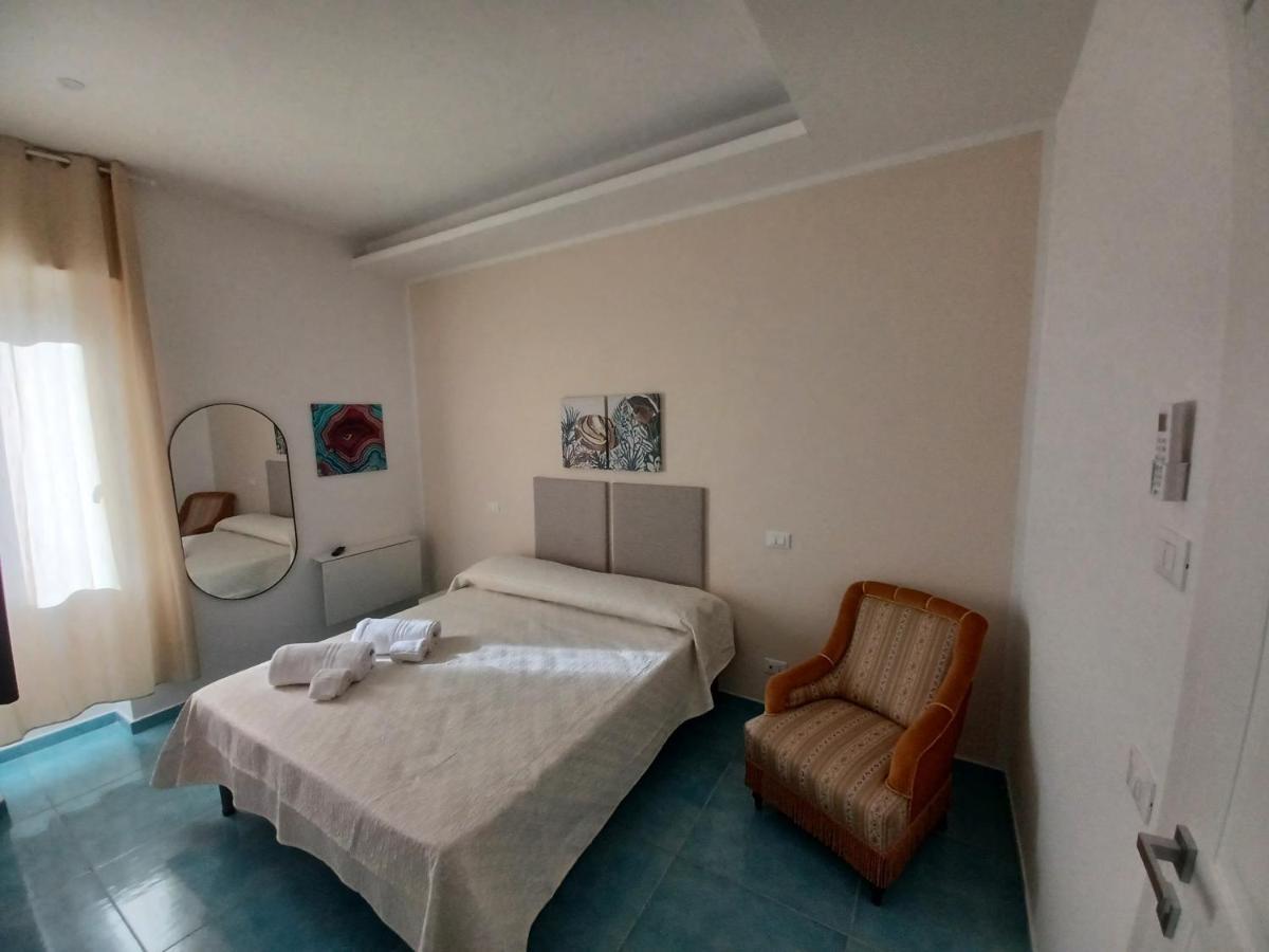 B&B Due Stanzulelle 萨莱诺 外观 照片