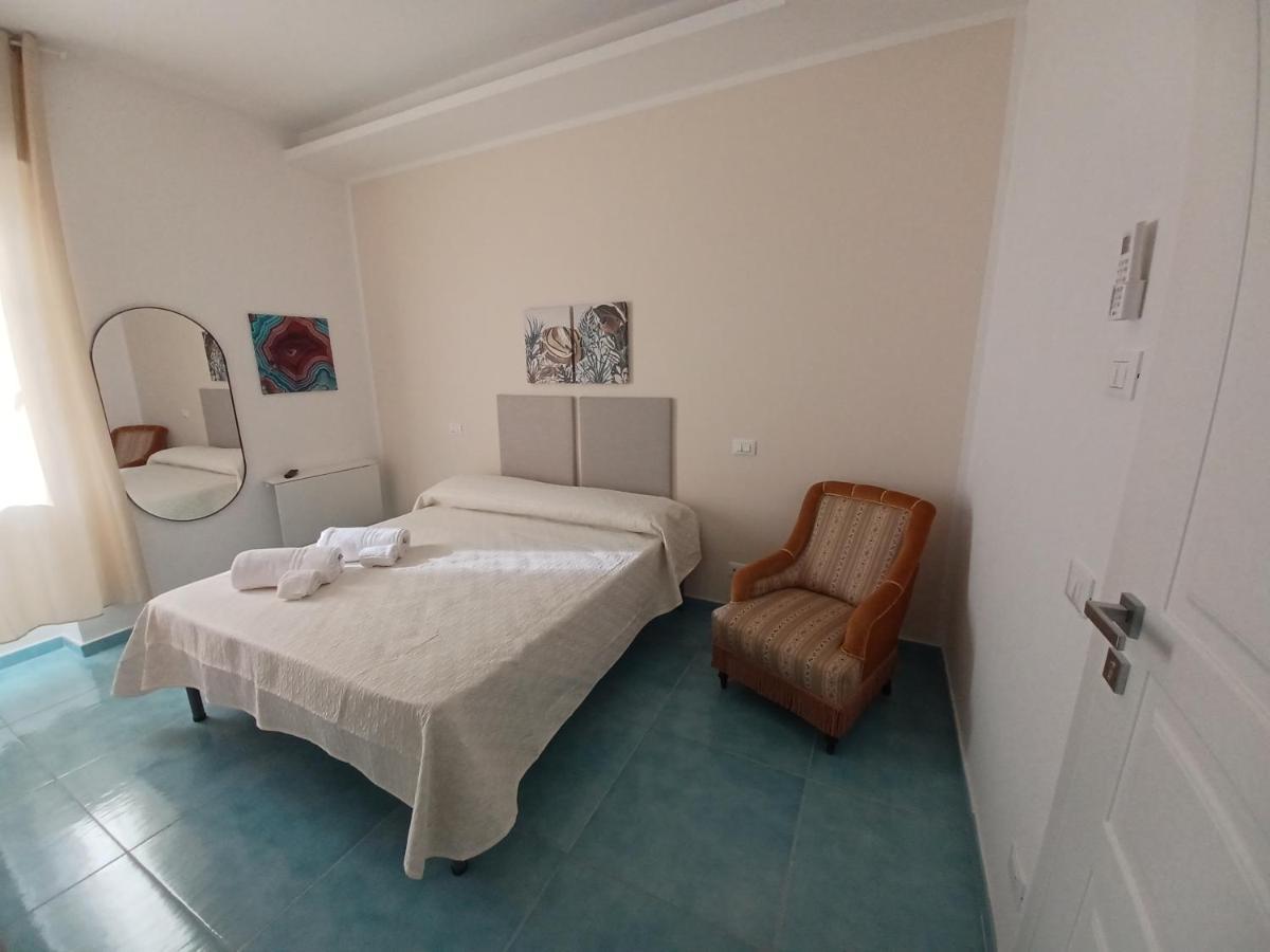 B&B Due Stanzulelle 萨莱诺 外观 照片
